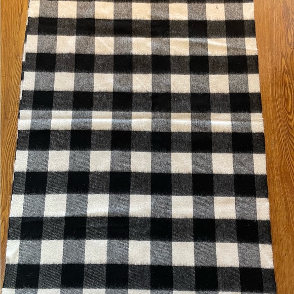 Phenix Oversized Checked Scarf - Picture 2 of 12
